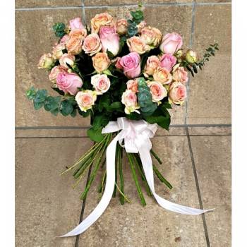 Buchet din miniroze